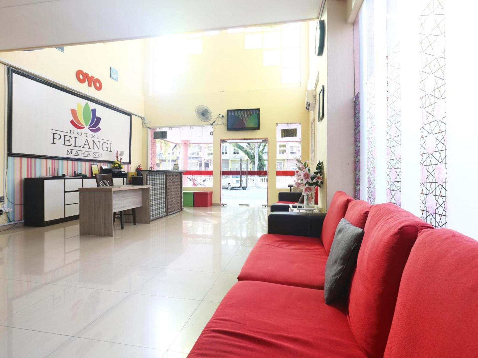 Super Oyo 89640 Hotel Pelangi Marang Buitenkant foto
