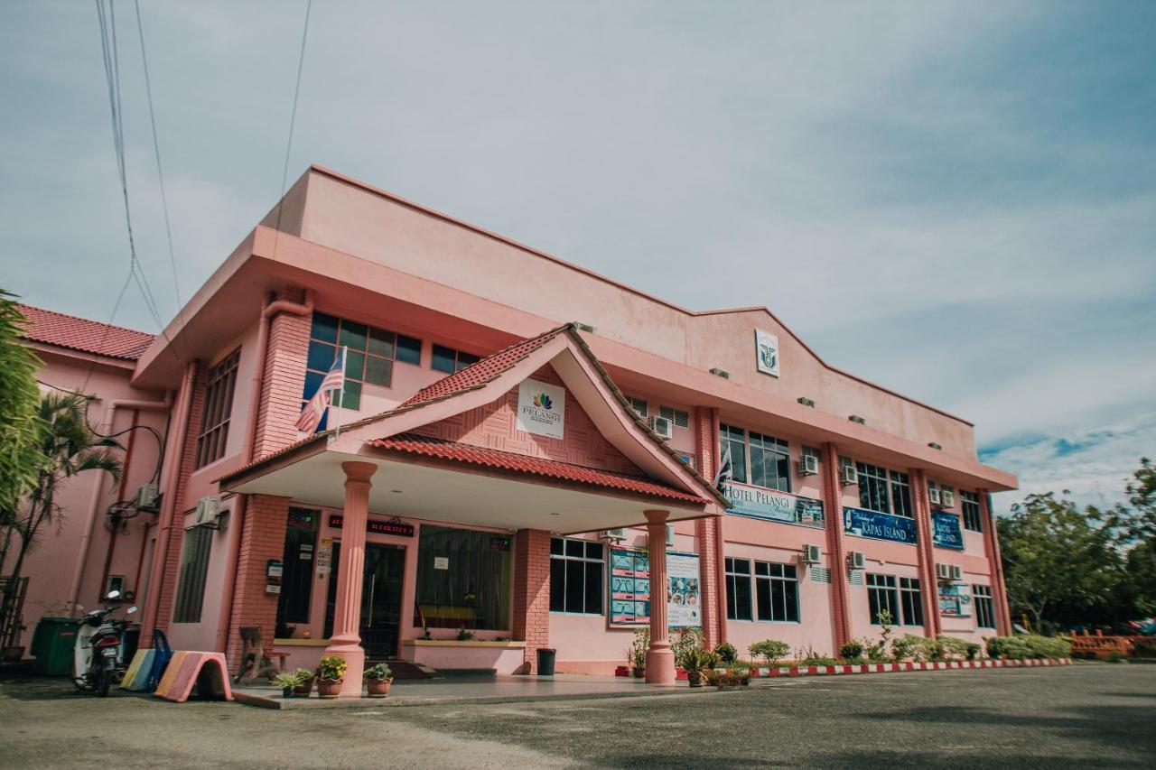 Super Oyo 89640 Hotel Pelangi Marang Buitenkant foto